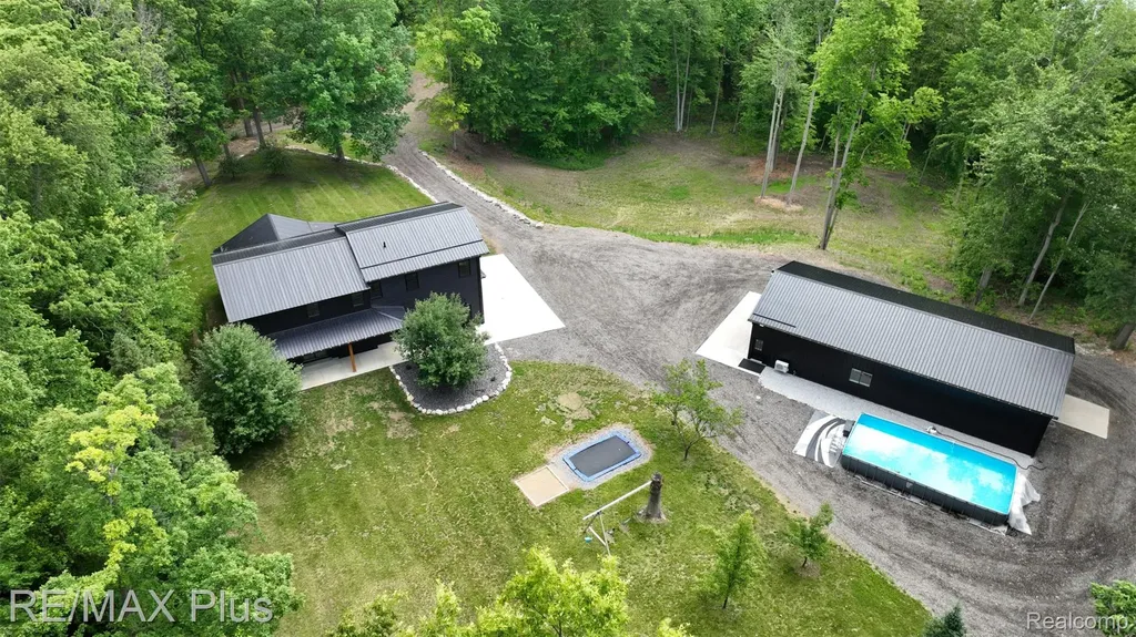 381 Miller Lake Road Deerfield Township MI 48421