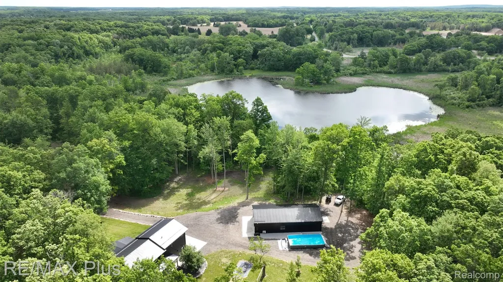 381 Miller Lake Road Deerfield Township MI 48421