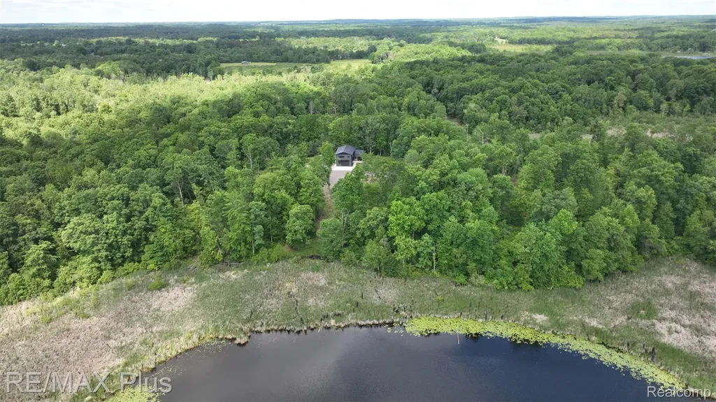 381 Miller Lake Road Deerfield Township MI 48421