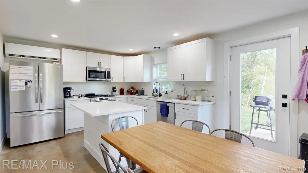 381 Miller Lake Road Deerfield Township MI 48421