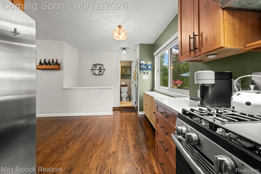 14474 Oxford Plymouth Charter Township MI 48170