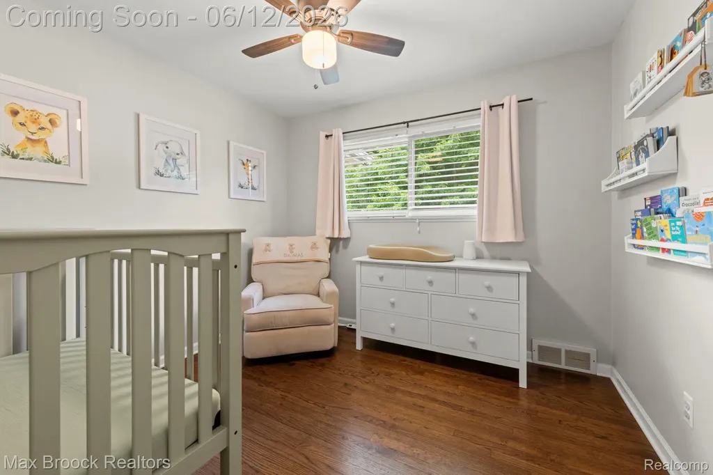 14474 Oxford Plymouth Charter Township MI 48170