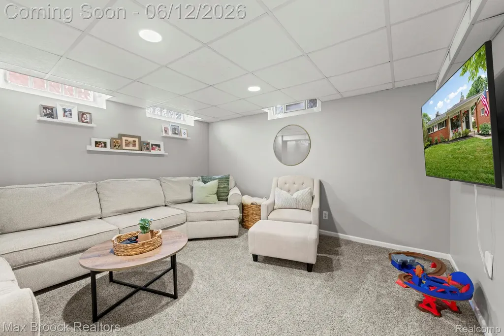 14474 Oxford Plymouth Charter Township MI 48170