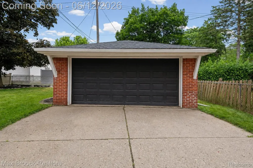 14474 Oxford Plymouth Charter Township MI 48170
