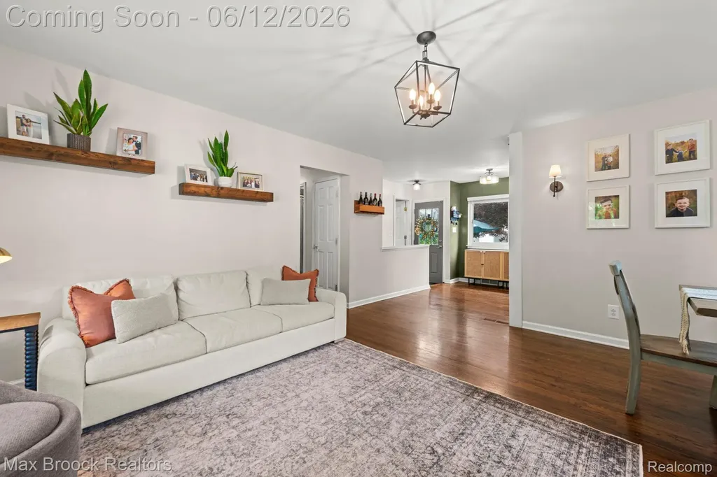 14474 Oxford Plymouth Charter Township MI 48170