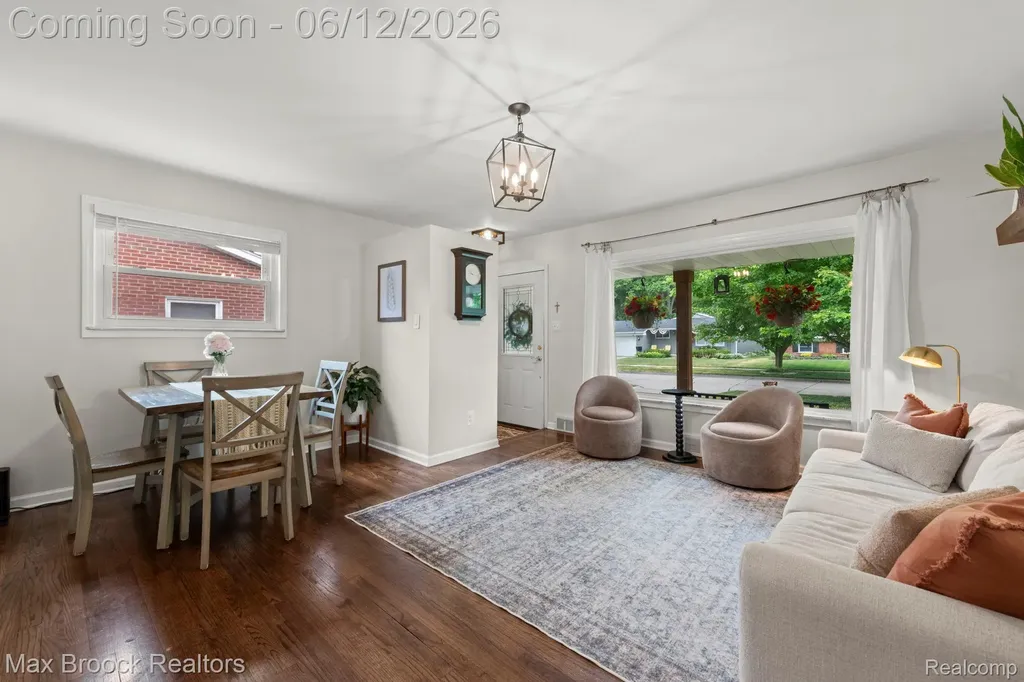 14474 Oxford Plymouth Charter Township MI 48170