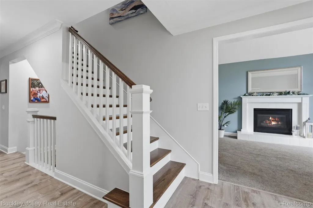 7829 Hillside Lakes Drive Hamburg Township MI 48116