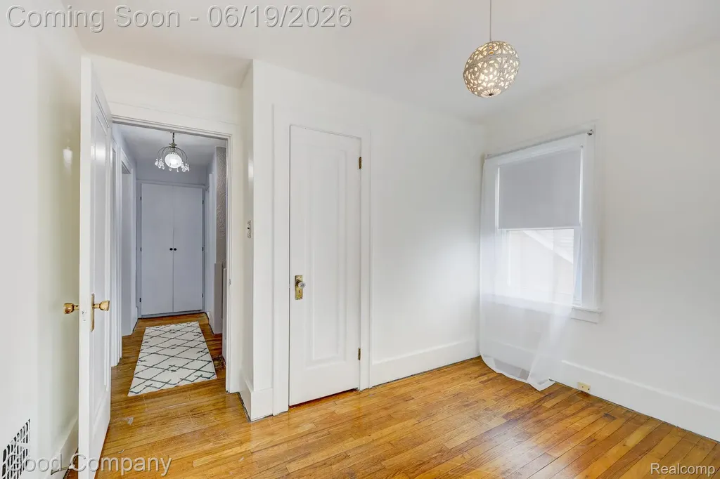 6464 Coleman Street Dearborn City MI 48126