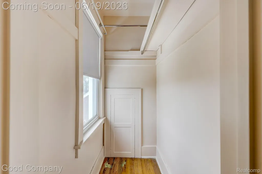 6464 Coleman Street Dearborn City MI 48126