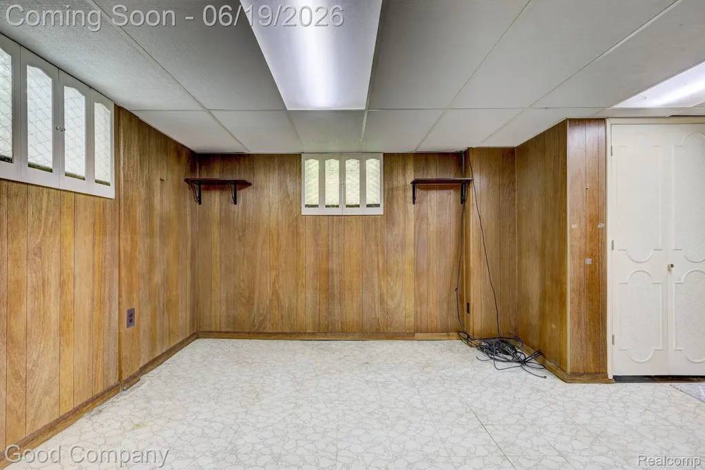 6464 Coleman Street Dearborn City MI 48126