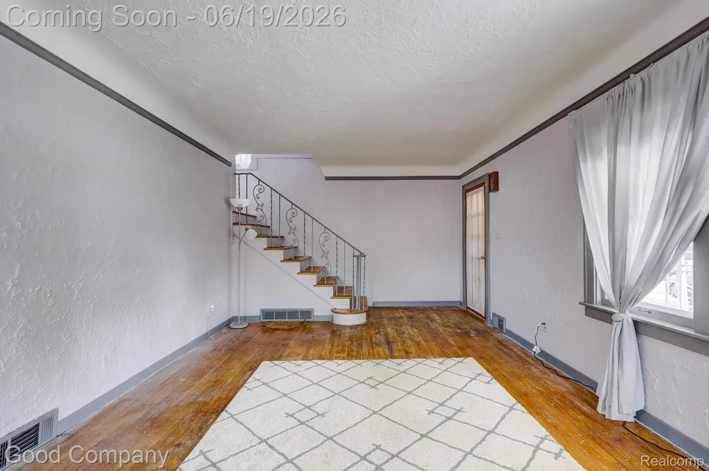 6464 Coleman Street Dearborn City MI 48126