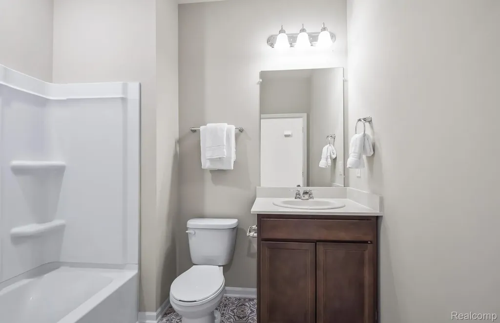 3351 Beech Bark Court Milford Charter Township MI 48381