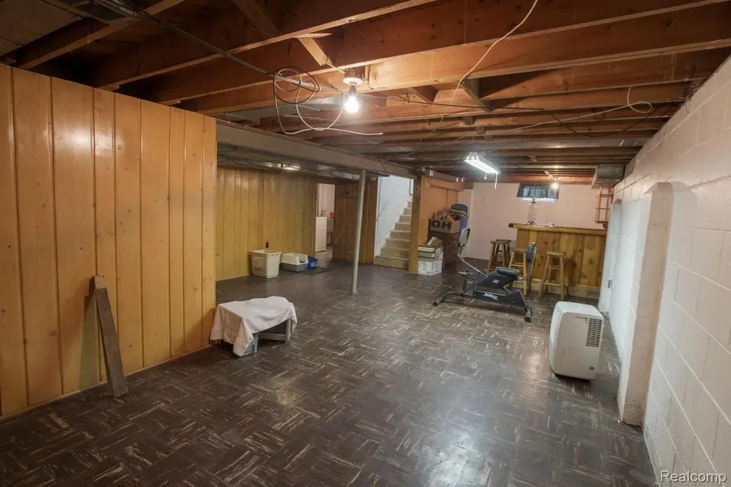 3826 Whittier Avenue Flint City MI 48506