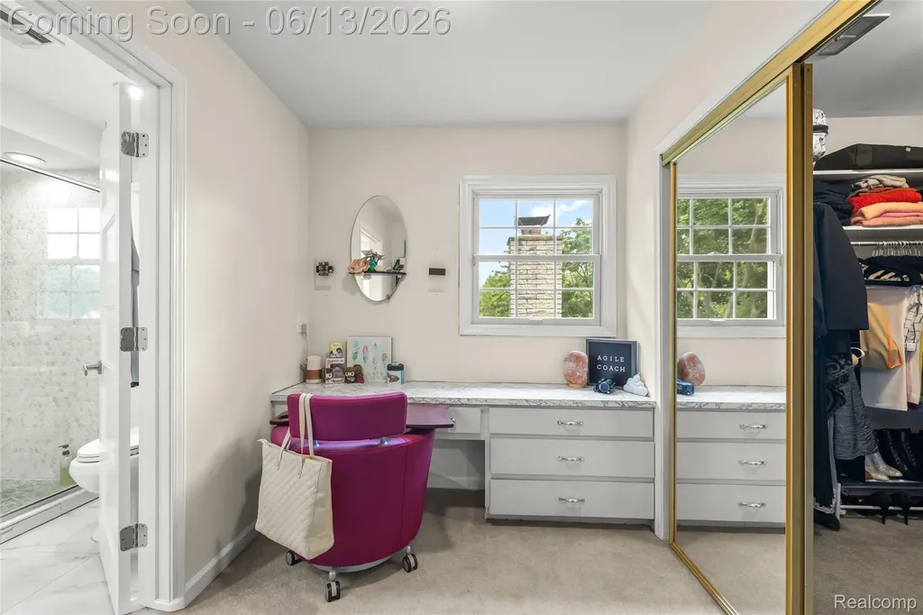 34134 Old Timber Court Farmington Hills City MI 48331