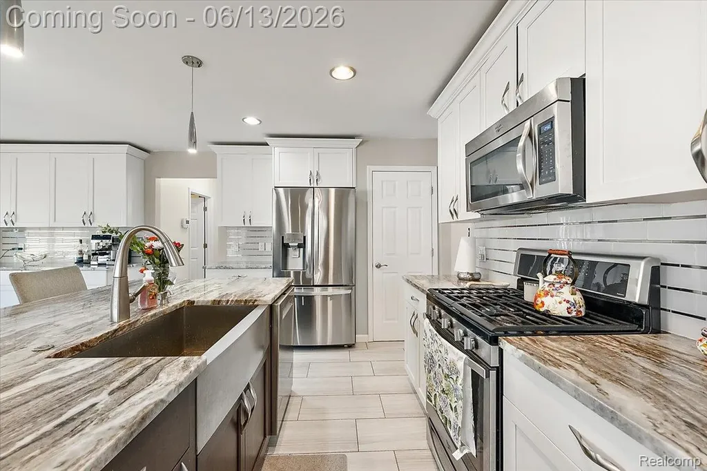 15213 Meerschaert Drive Macomb Township MI 48042