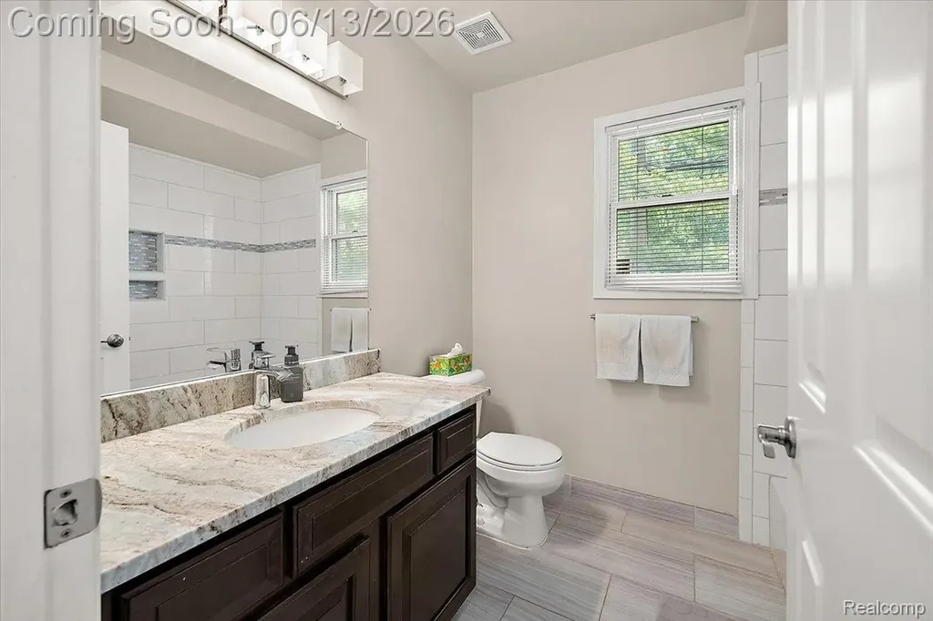 15213 Meerschaert Drive Macomb Township MI 48042