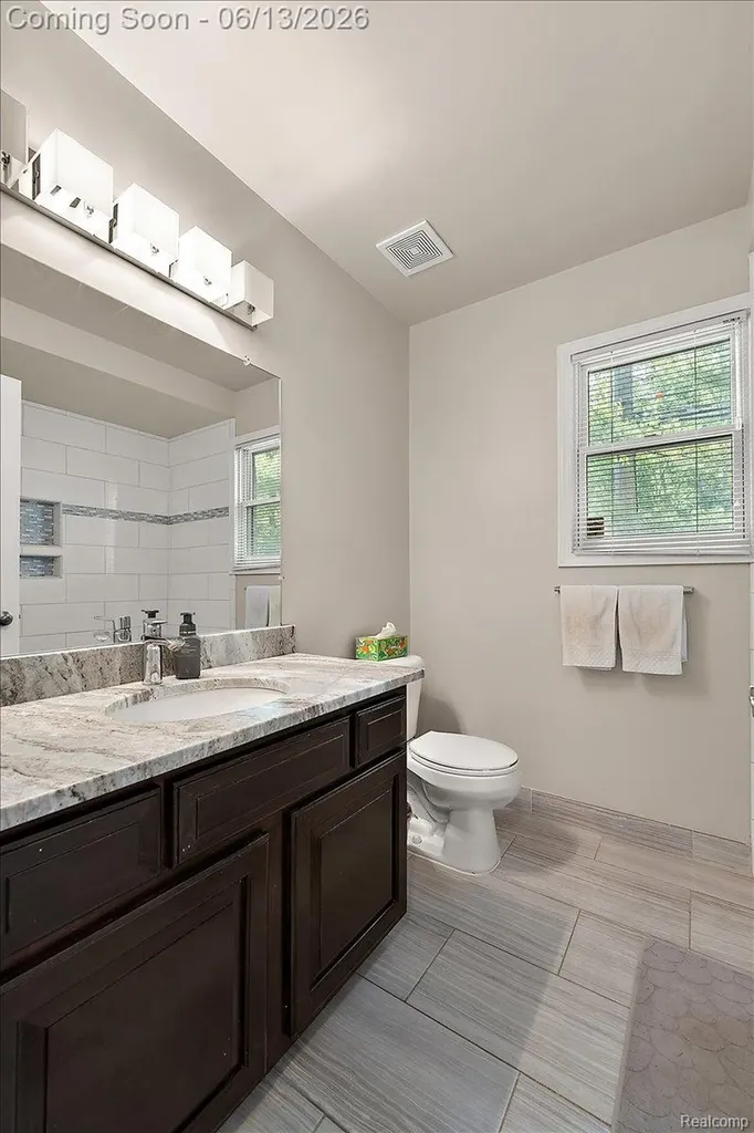 15213 Meerschaert Drive Macomb Township MI 48042