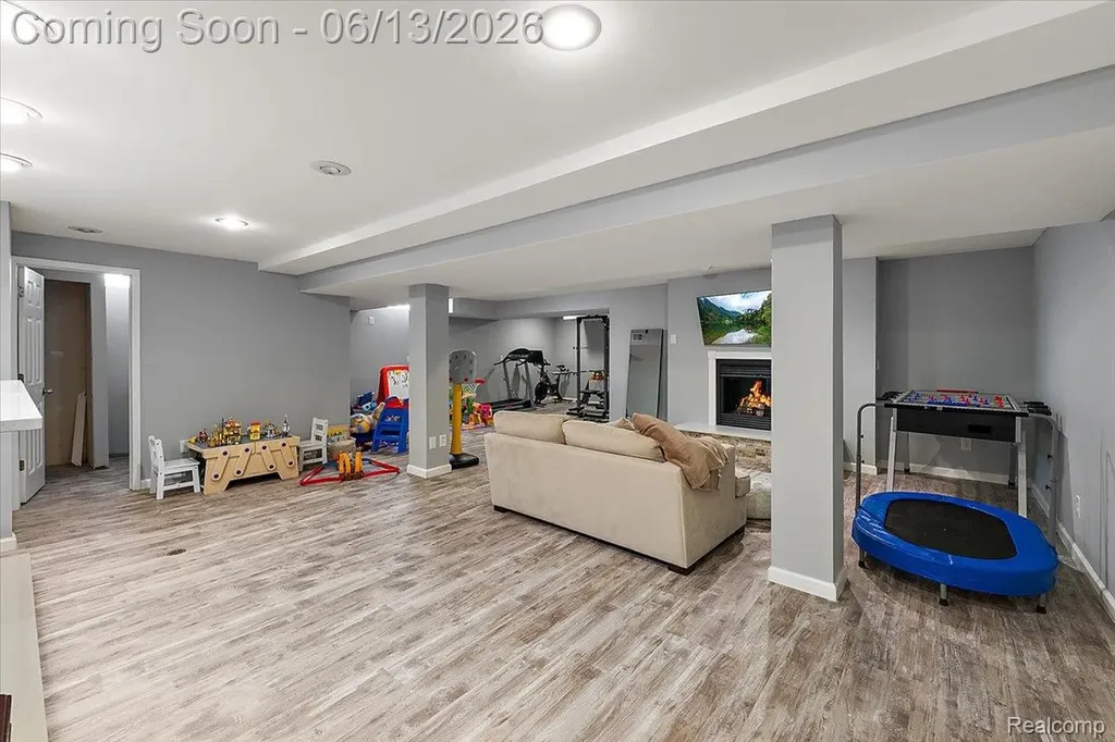 15213 Meerschaert Drive Macomb Township MI 48042