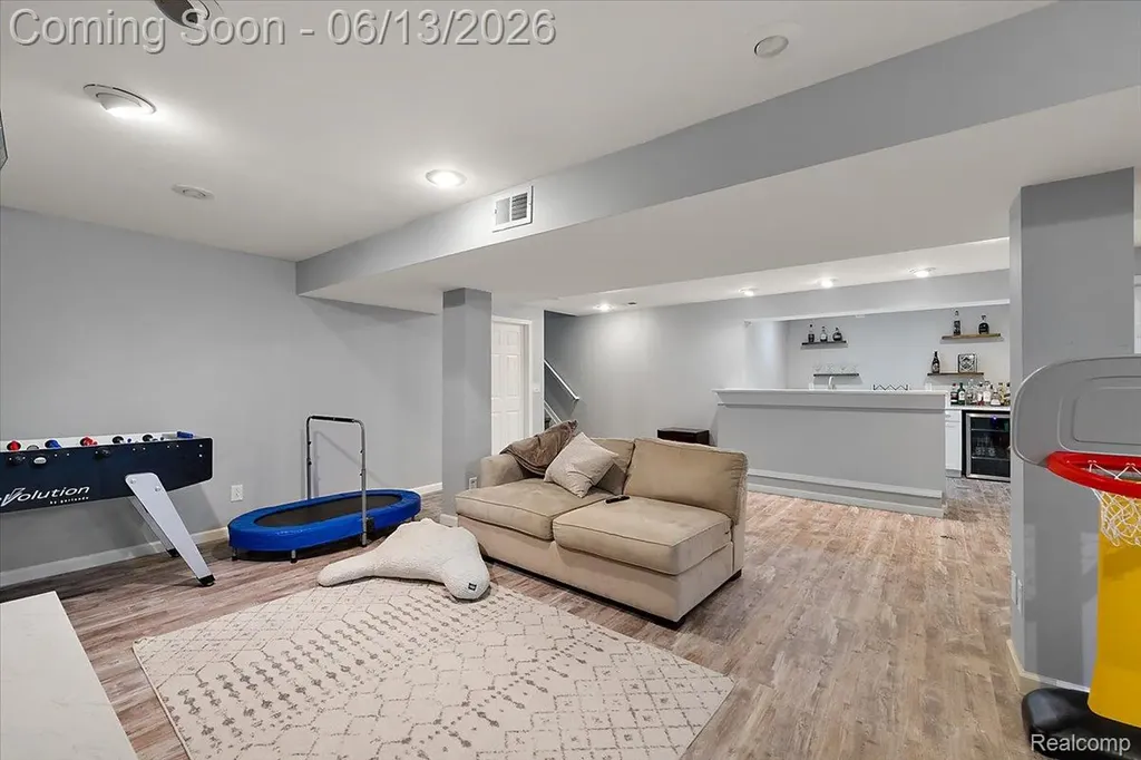 15213 Meerschaert Drive Macomb Township MI 48042