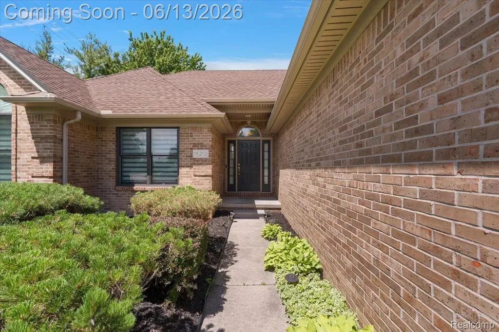 15213 Meerschaert Drive Macomb Township MI 48042