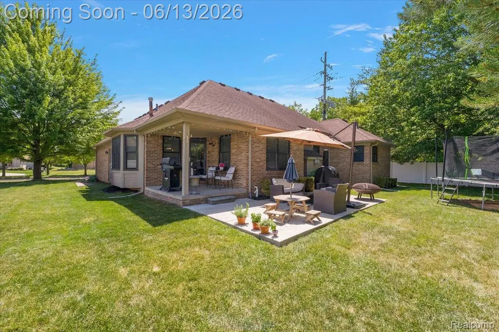 15213 Meerschaert Drive Macomb Township MI 48042