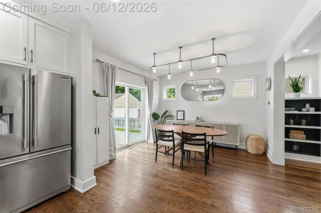 1512 Ferris Royal Oak City MI 48067