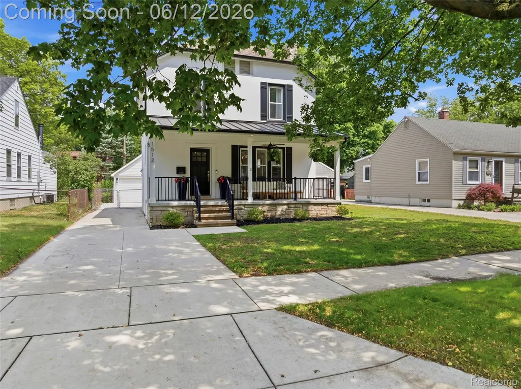1512 Ferris Royal Oak City MI 48067
