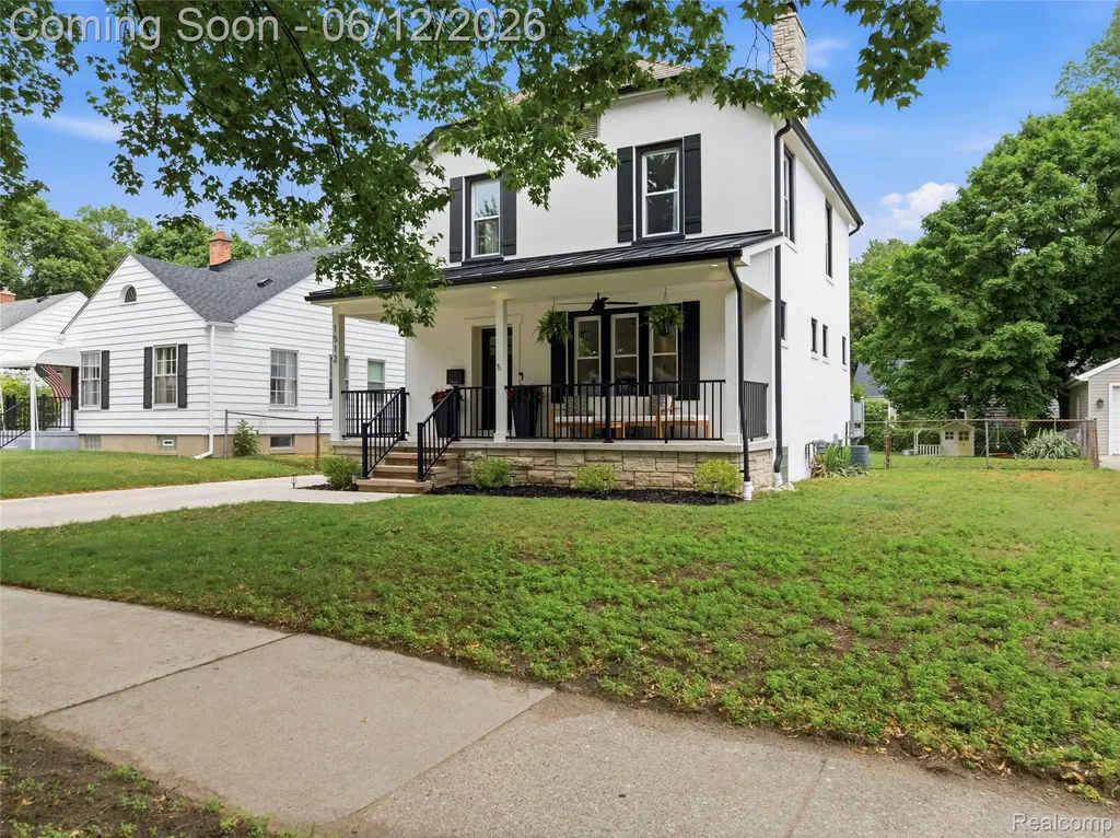 1512 Ferris Royal Oak City MI 48067