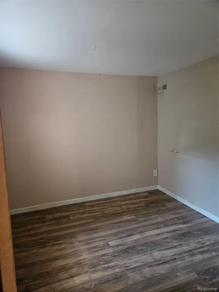 209 Park Street Gaines Township MI 48436