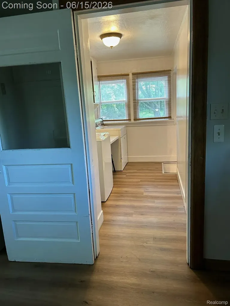 29780 Milford Road Lyon Charter Township MI 48165