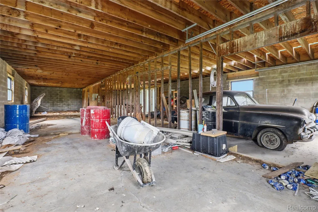 12229 Baldwin Road Gaines Township MI 48436