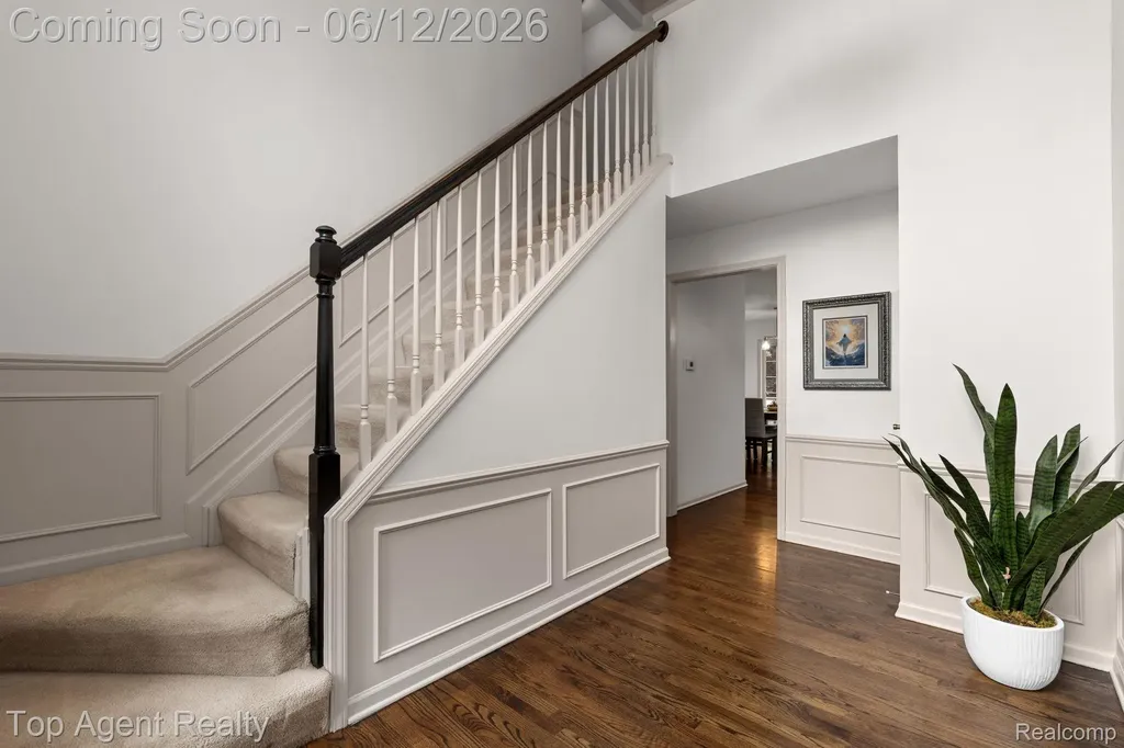 1570 Sugar Maple Way West Bloomfield Charter Township MI 48324