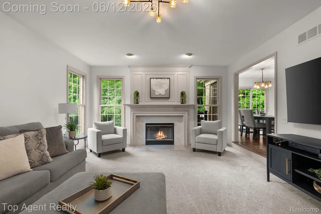 1570 Sugar Maple Way West Bloomfield Charter Township MI 48324
