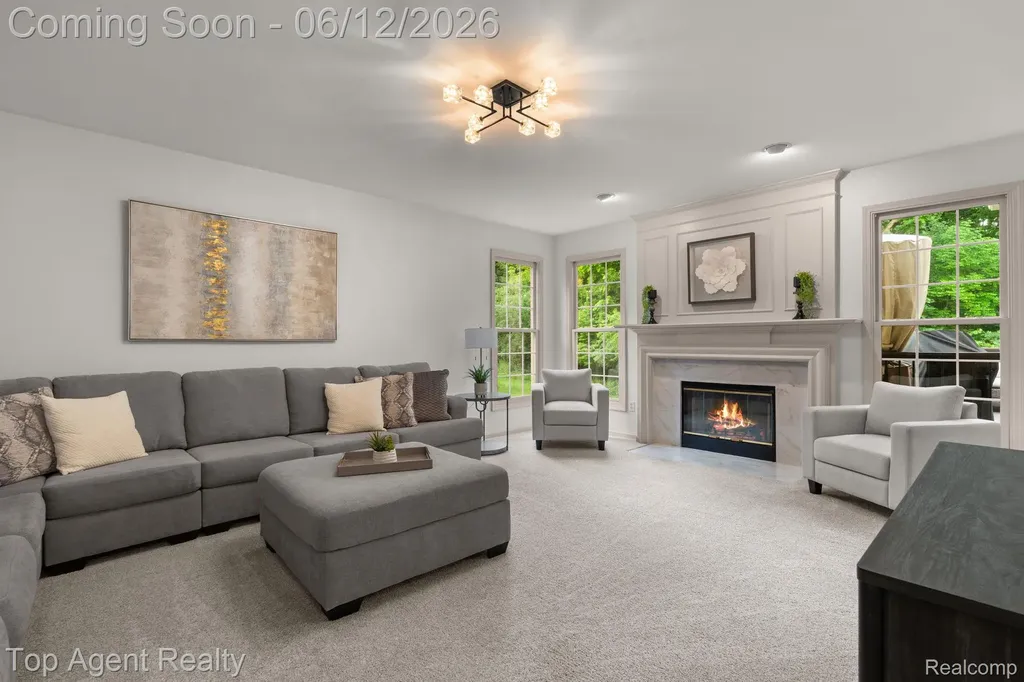 1570 Sugar Maple Way West Bloomfield Charter Township MI 48324