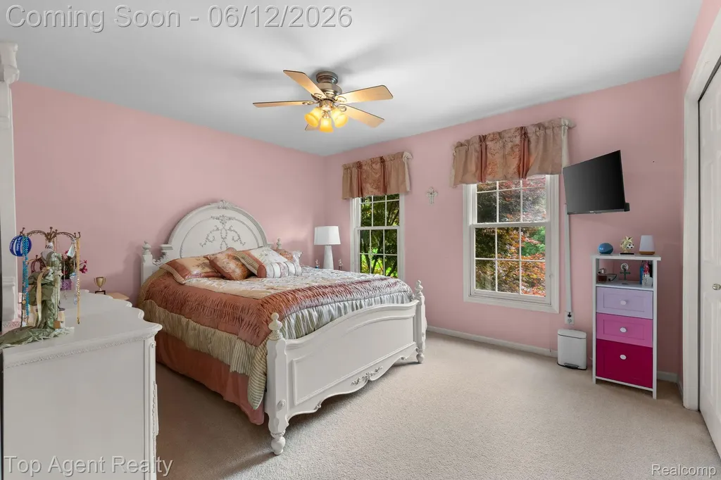 1570 Sugar Maple Way West Bloomfield Charter Township MI 48324