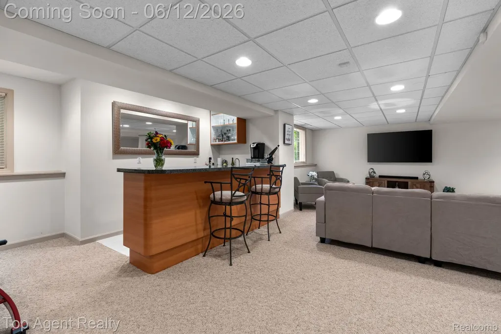 1570 Sugar Maple Way West Bloomfield Charter Township MI 48324