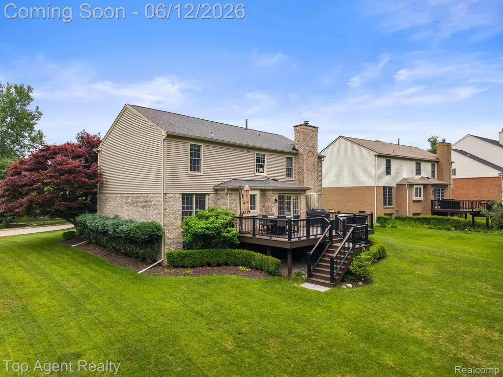 1570 Sugar Maple Way West Bloomfield Charter Township MI 48324