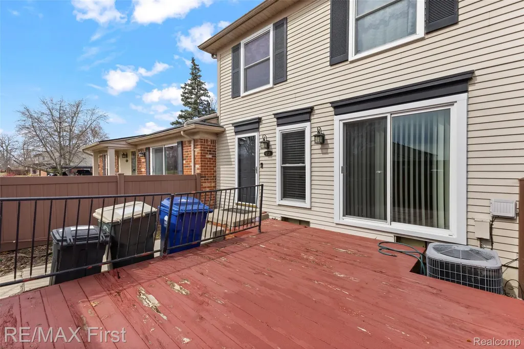 41128 Northwind Drive Canton Charter Township MI 48188