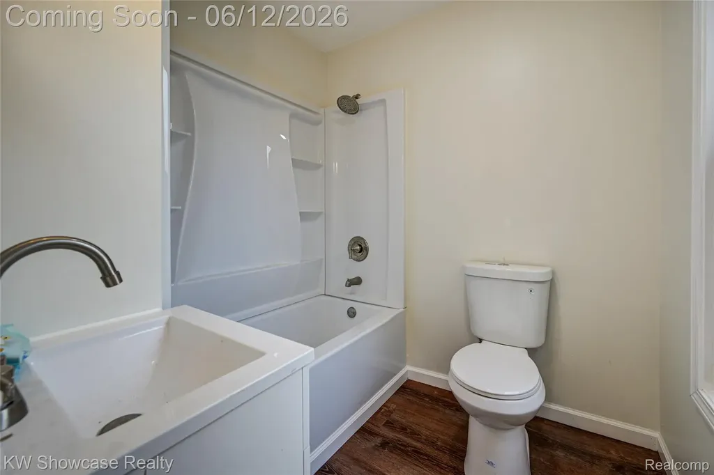504 2nd Street Oxford Charter Township MI 48371