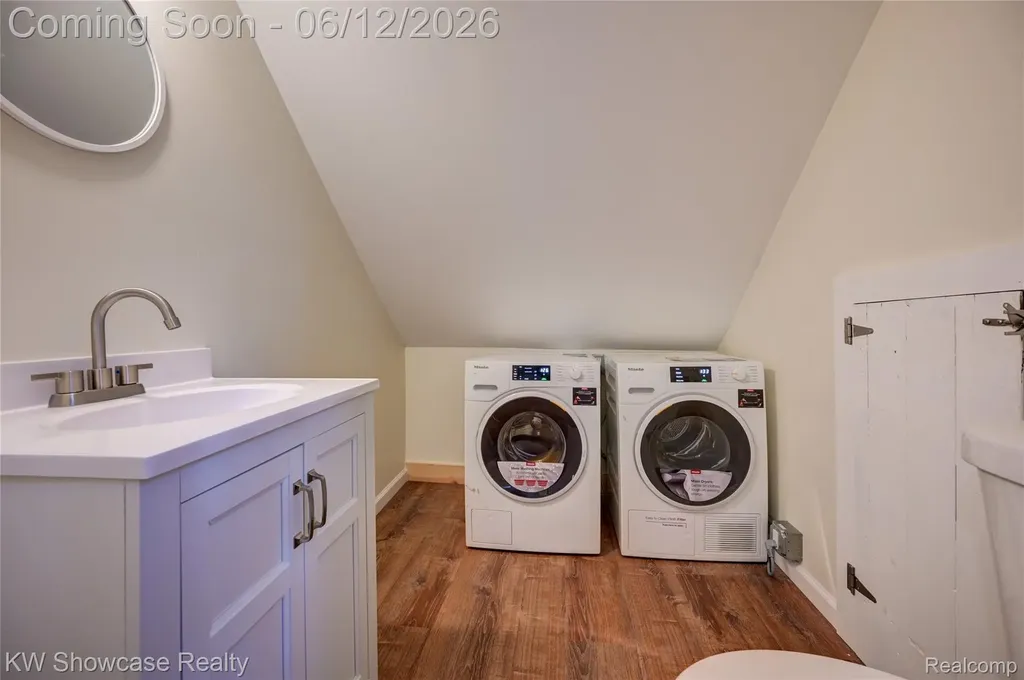 504 2nd Street Oxford Charter Township MI 48371