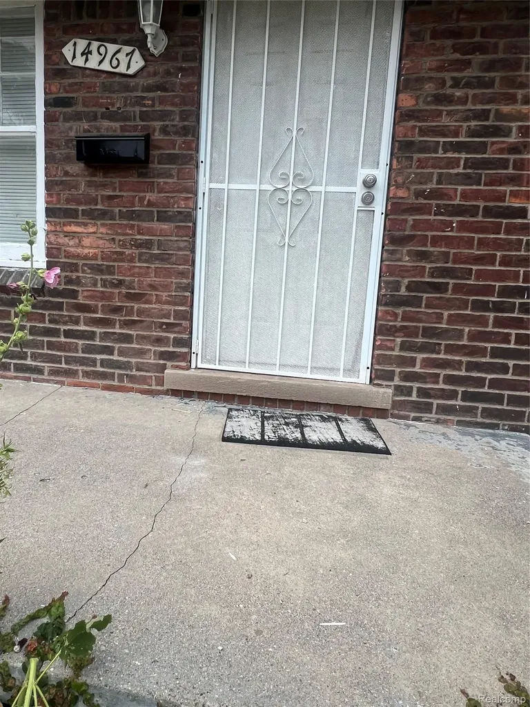 14967 Longview Street Detroit City MI 48213