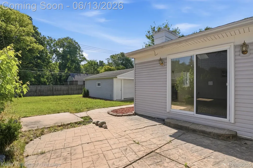 9883 William Street Taylor City MI 48180