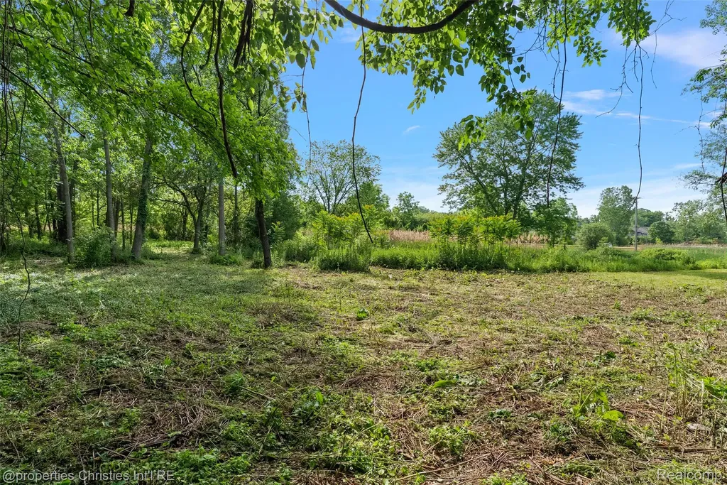 0000 E. Square Lake Road Troy City MI 48085
