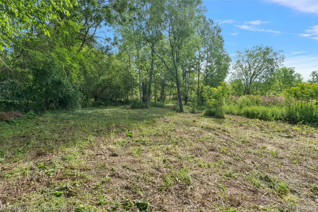 0000 E. Square Lake Road Troy City MI 48085