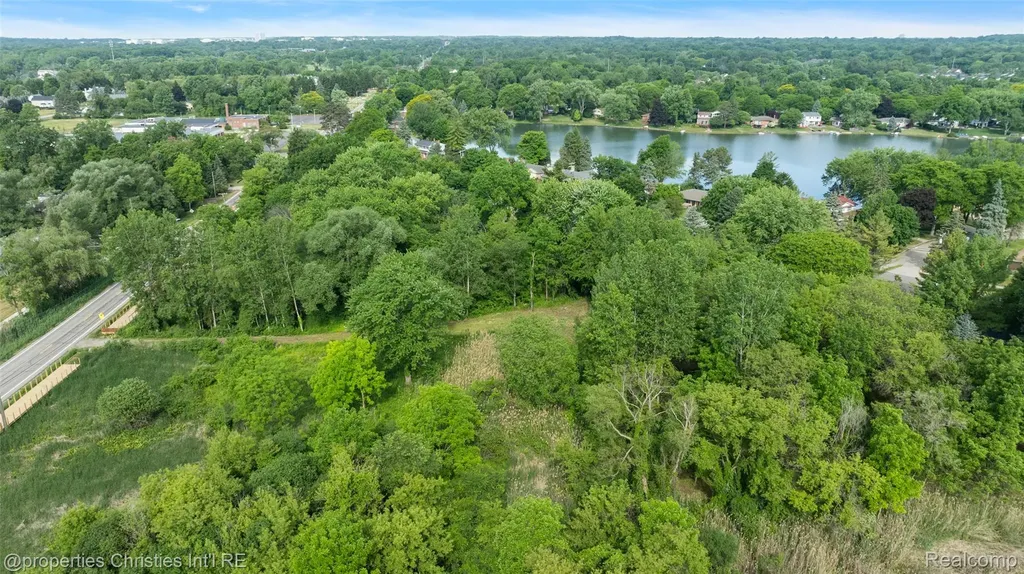 0000 E. Square Lake Road Troy City MI 48085