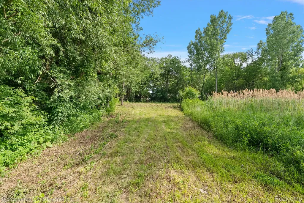 0000 E. Square Lake Road Troy City MI 48085
