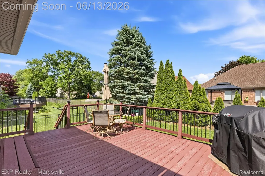 53146 Michael Drive Chesterfield Township MI 48047