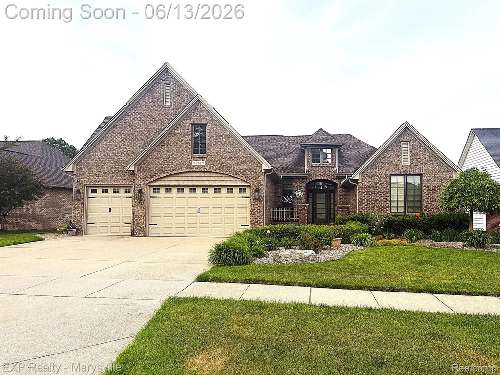 53146 Michael Drive Chesterfield Township MI 48047
