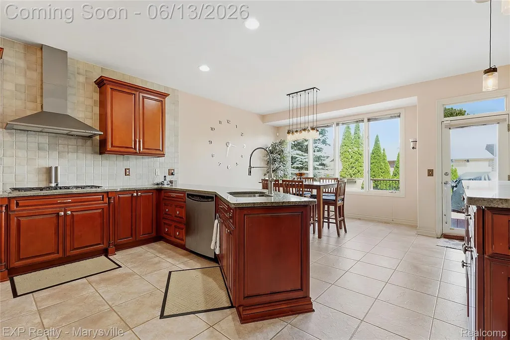 53146 Michael Drive Chesterfield Township MI 48047