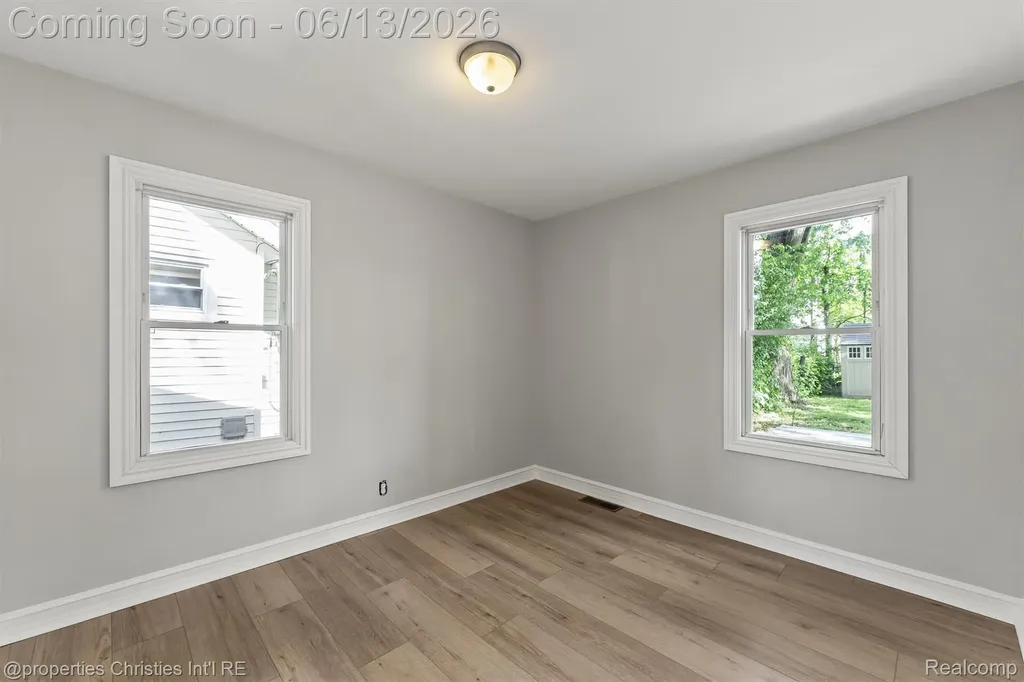1797 E Marshall Street Ferndale City MI 48220
